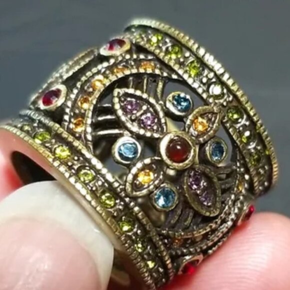 Heidi Daus Cigar Band Flower Ring - size 9 - Picture 6 of 10